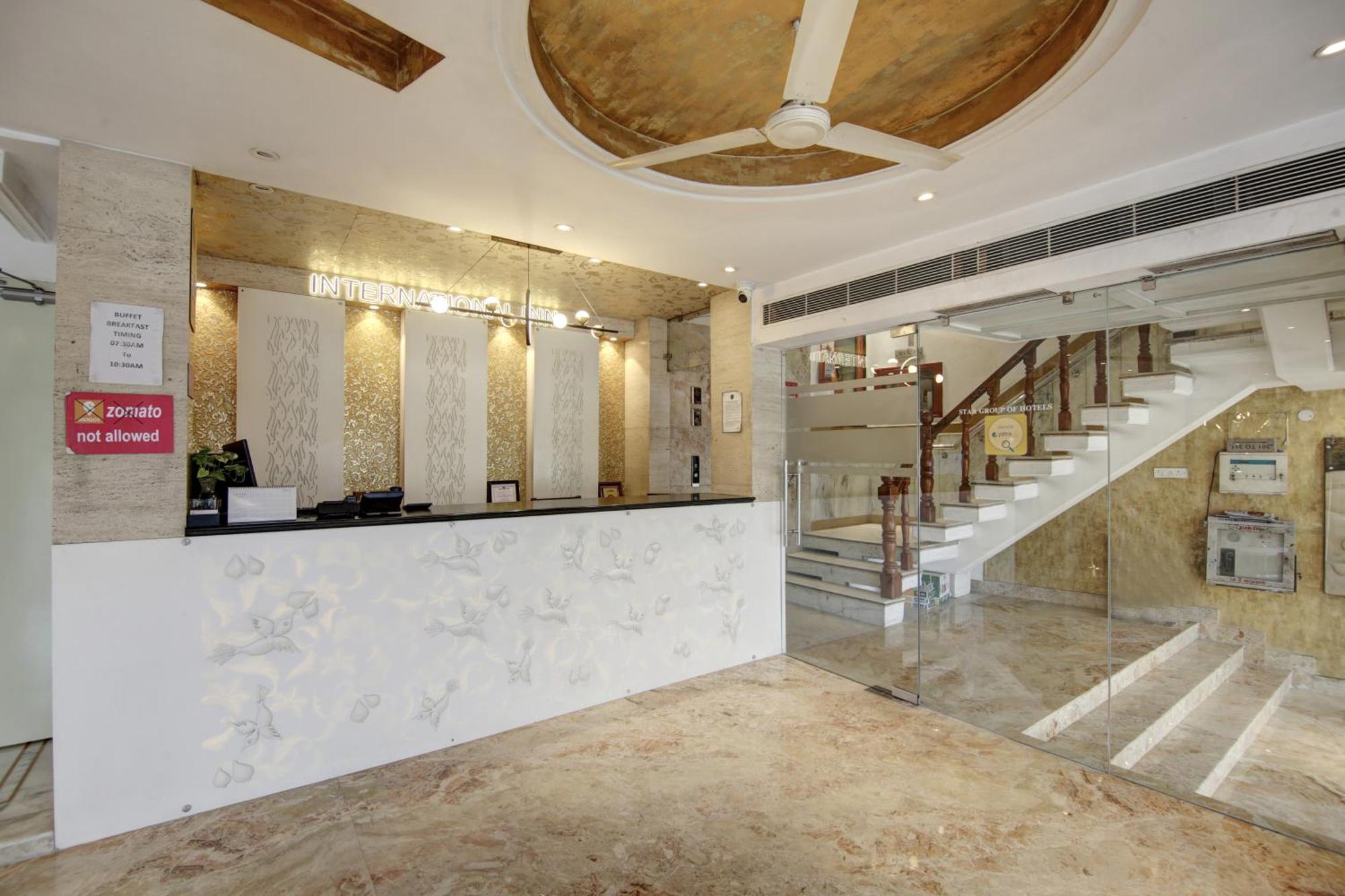 Family Room,1743131491:JPEG